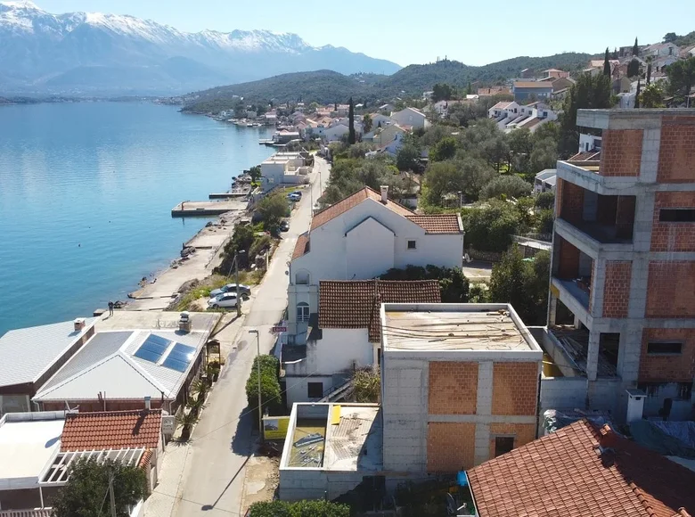 4 bedroom Villa  Krasici, Montenegro