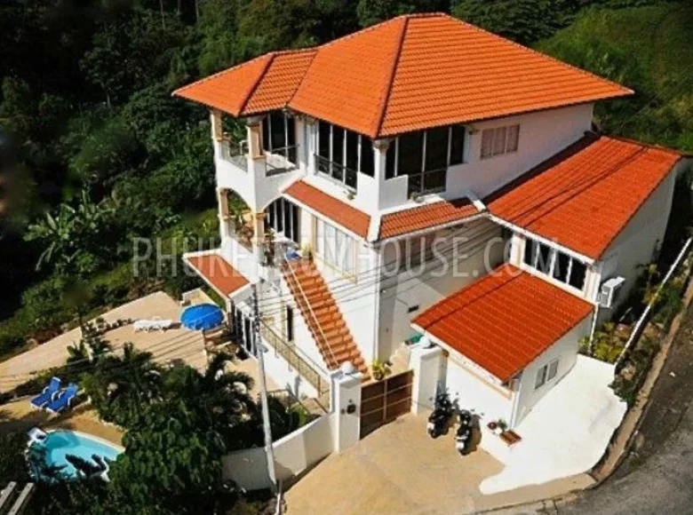 5-Schlafzimmer-Villa 400 m² Phuket, Thailand