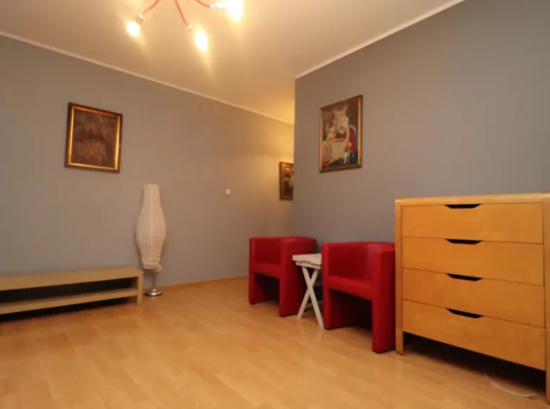 Nieruchomości komercyjne 1 pokój 45 m² w Polska, Polska
