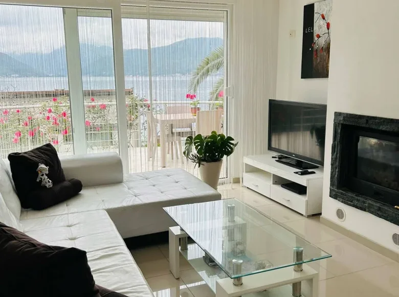House 186 m² Krasici, Montenegro