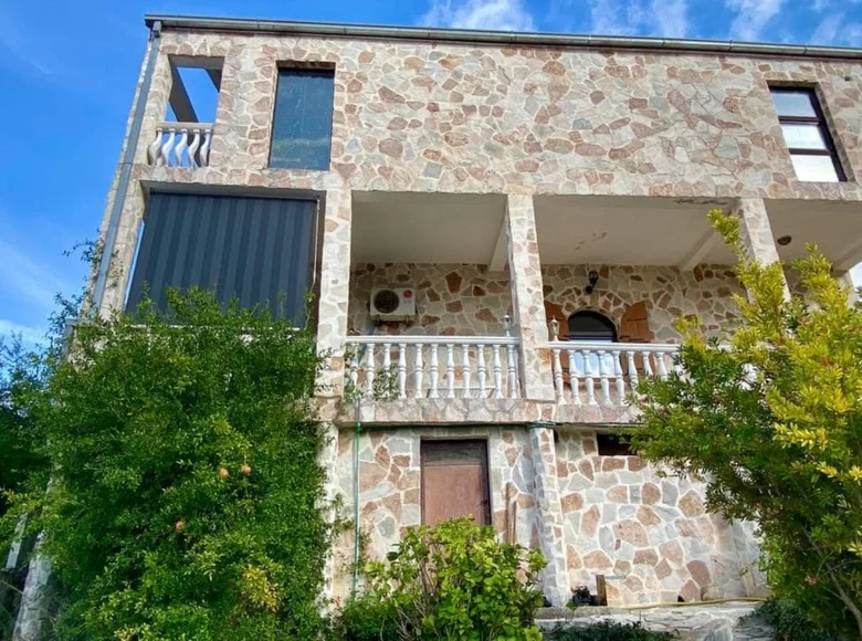 Casa 3 habitaciones 300 m² Krasici, Montenegro