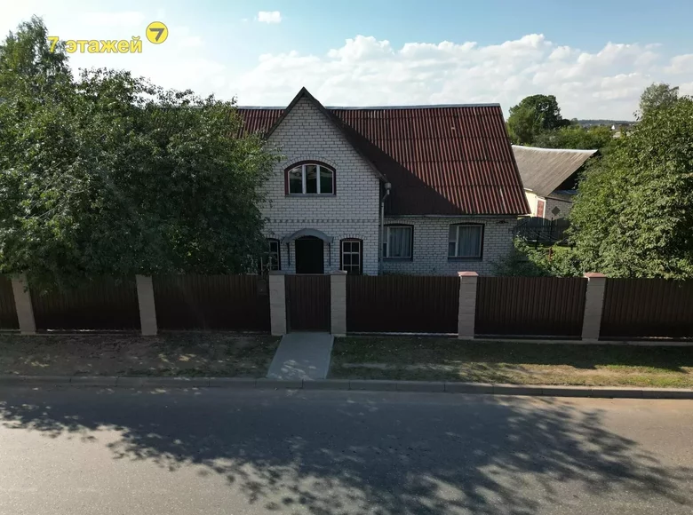 House 1 998 m² Balshavik, Belarus