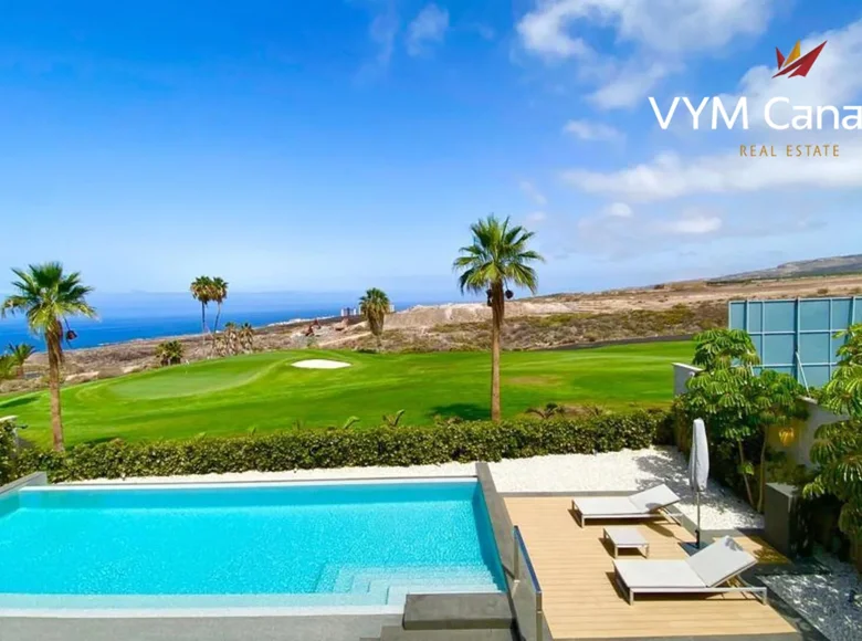 4 bedroom Villa  Adeje, Spain