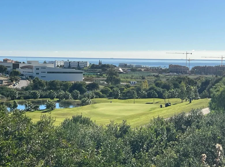 Apartamento 5 habitaciones  Estepona, Španjolska