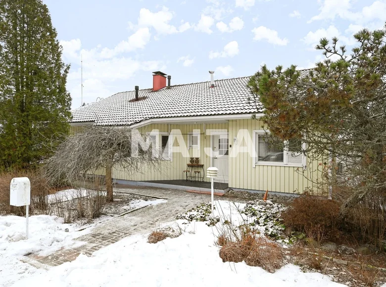 4 bedroom house 148 m² Helsinki sub-region, Finland