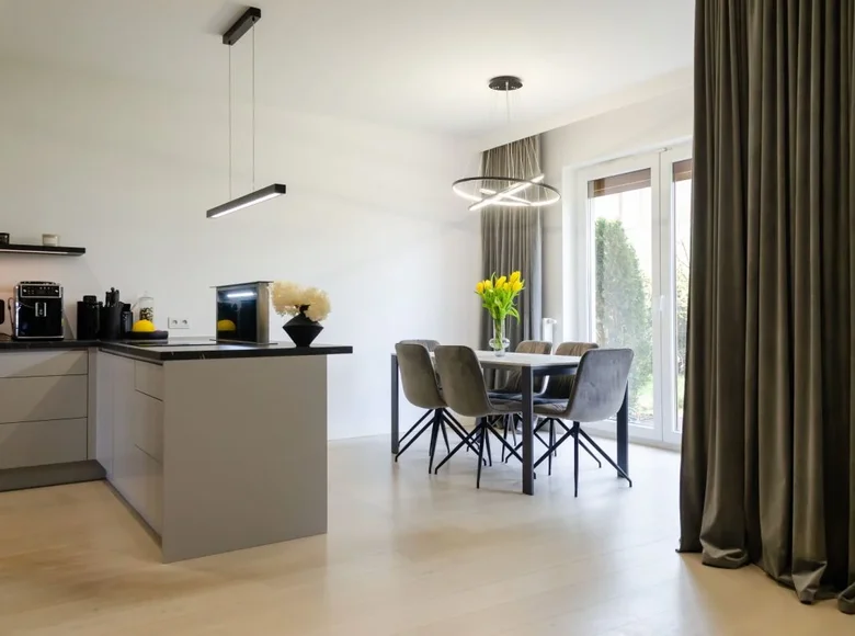 3 room apartment 105 m² Warsaw, Poland