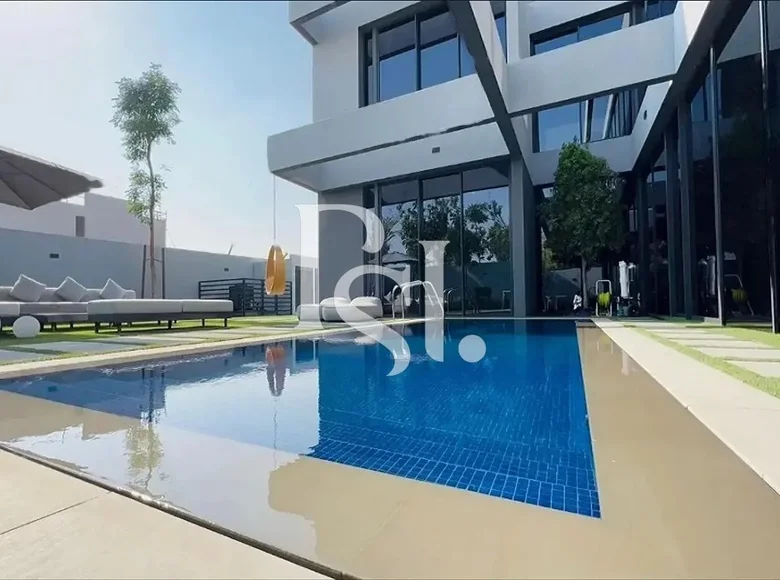 4 bedroom Villa 476 m² Sharjah Emirate, UAE