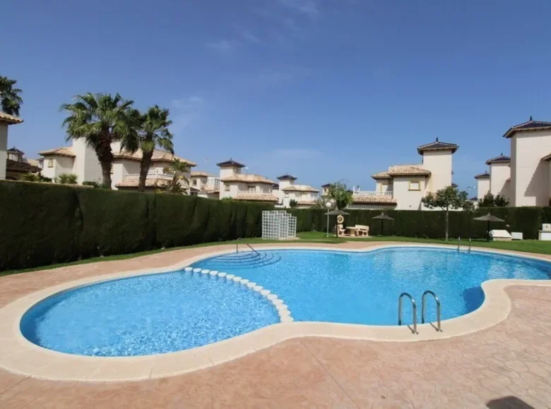 4 bedroom house 240 m² Orihuela, Spain