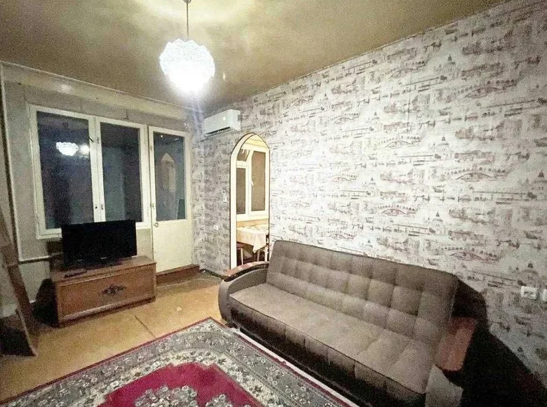 Kvartira 1 xona 33 m² Toshkentda