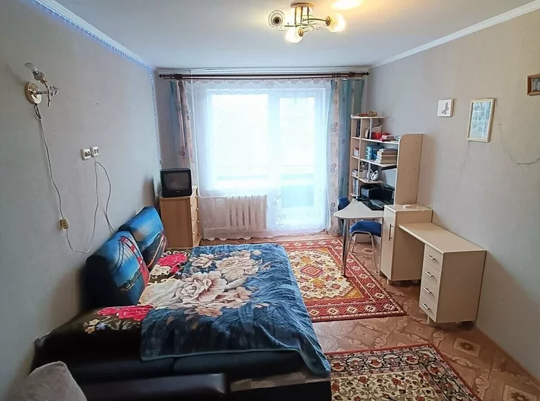 Mieszkanie 3 pokoi 64 m² rejon borysowski, Białoruś