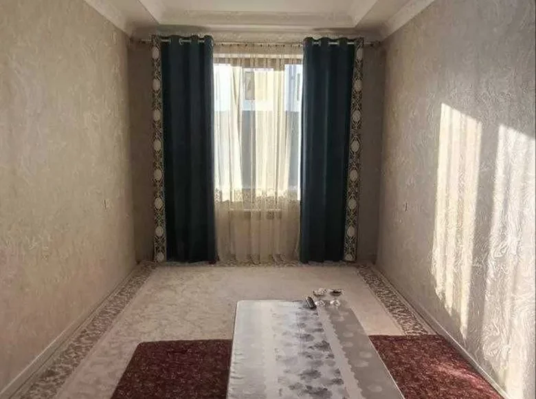 Kvartira 2 xonalar 45 m² Samarqandda