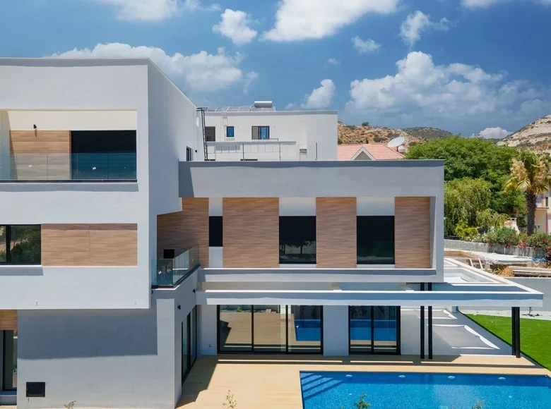 Haus 5 Schlafzimmer 309 m² Agios Tychonas, Zypern