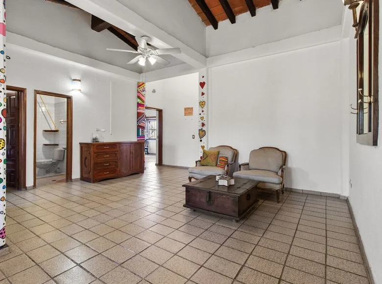 9 bedroom house 1 000 m² Puerto Vallarta, Mexico
