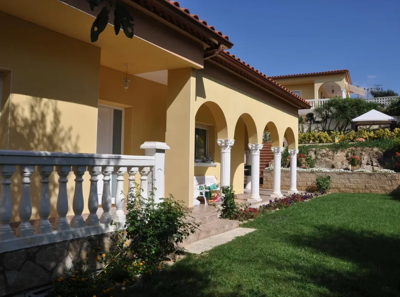 Villa de tres dormitorios 225 m² Platja dAro, Španjolska
