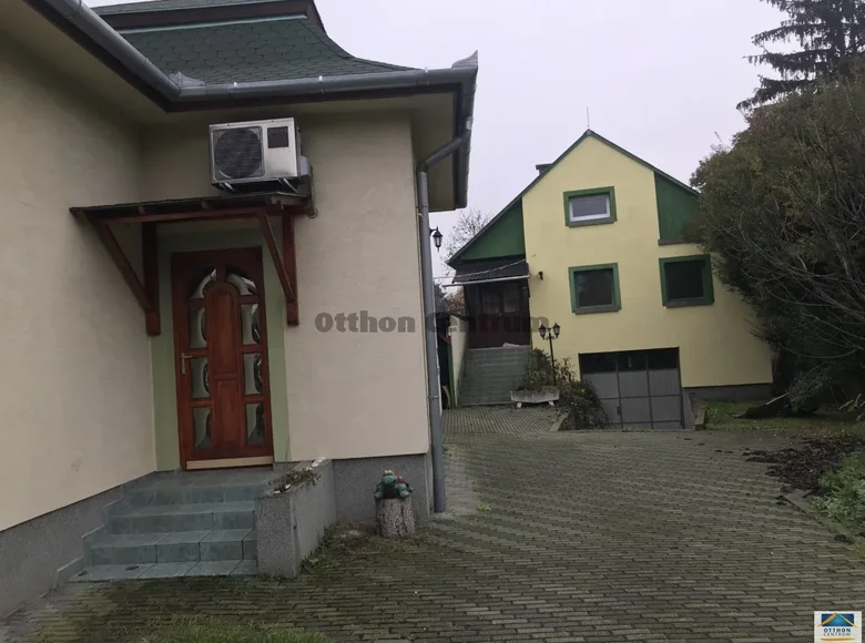 Haus 5 Zimmer 210 m² Großturwall, Ungarn