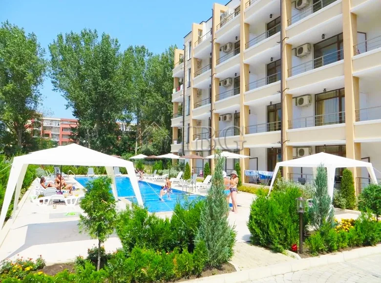 Квартира 2 комнаты 55 м² Несебр, Болгария