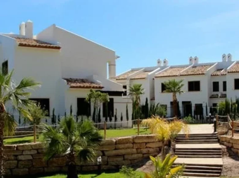 3 bedroom townthouse 224 m² Finestrat, Spain