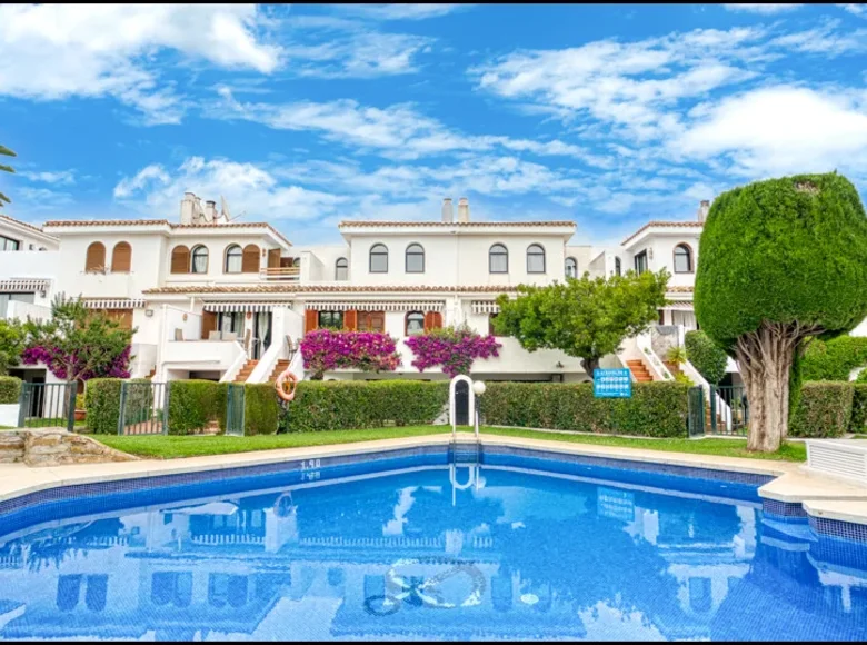 3 bedroom townthouse  Bel Air, Spain
