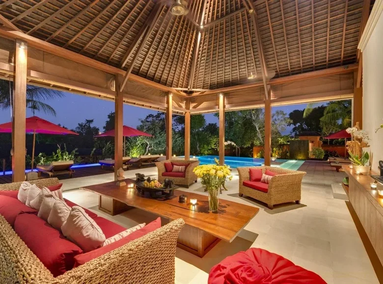 4 bedroom Villa 450 m² Canggu, Indonesia