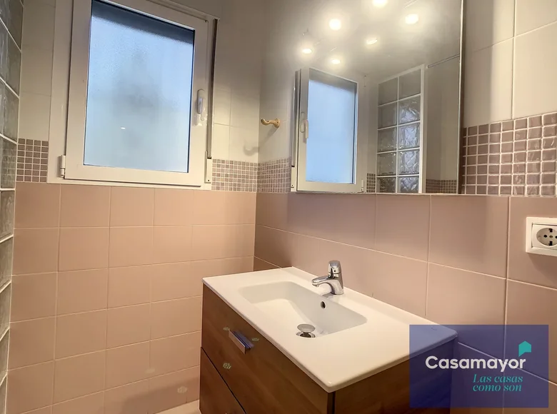 Dom drewniany w stylu górskim 191 m² w Sant Vicent del Raspeig San Vicente del Raspeig, Hiszpania