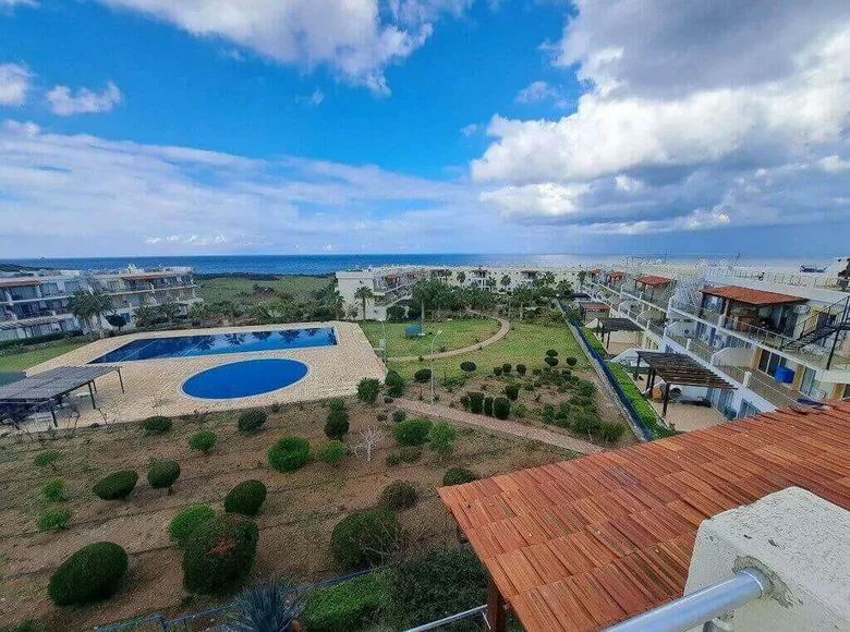 2 bedroom penthouse 75 m² Tatlisu, Northern Cyprus