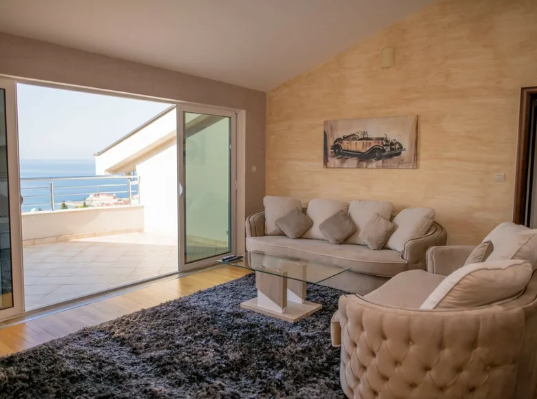 Wohnung 2 Schlafzimmer 83 m² Petrovac, Montenegro