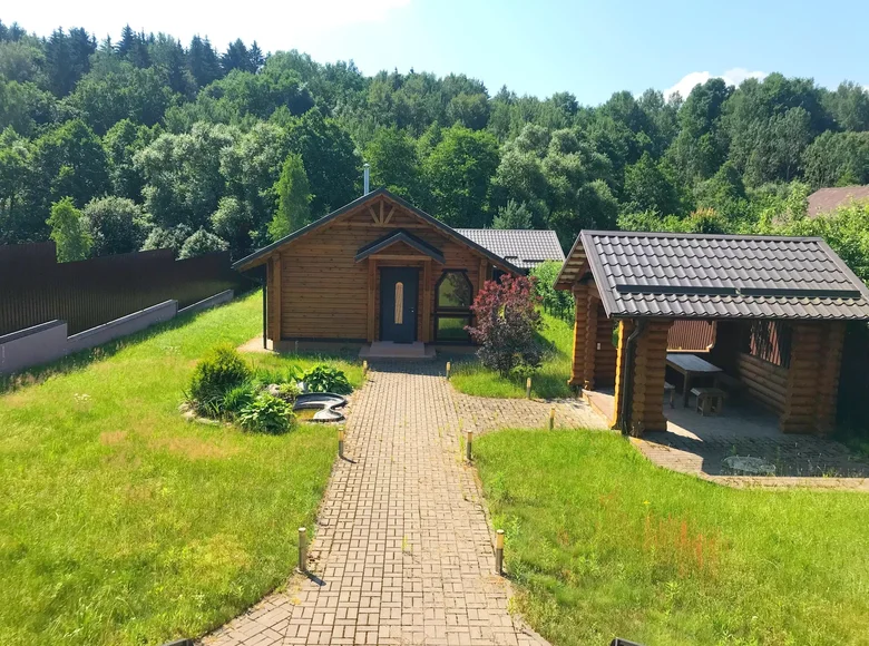 Casa 296 m² Astrosycki siel ski Saviet, Bielorrusia