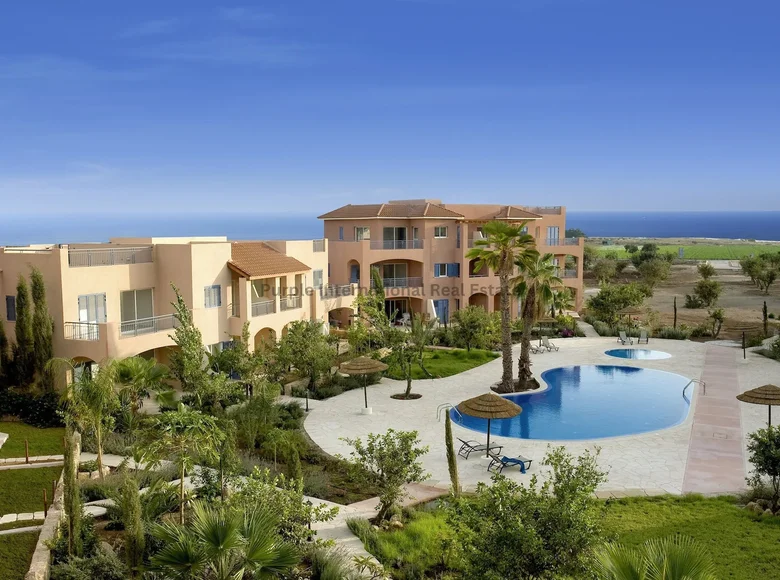 Revenue house 381 m² in Mandria, Cyprus