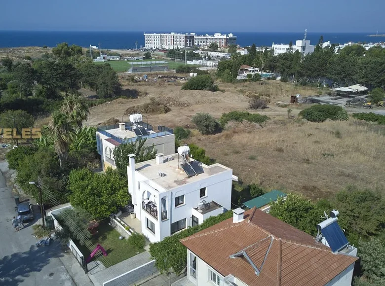 Willa 3 pokoi 500 m² Motides, Cypr Północny
