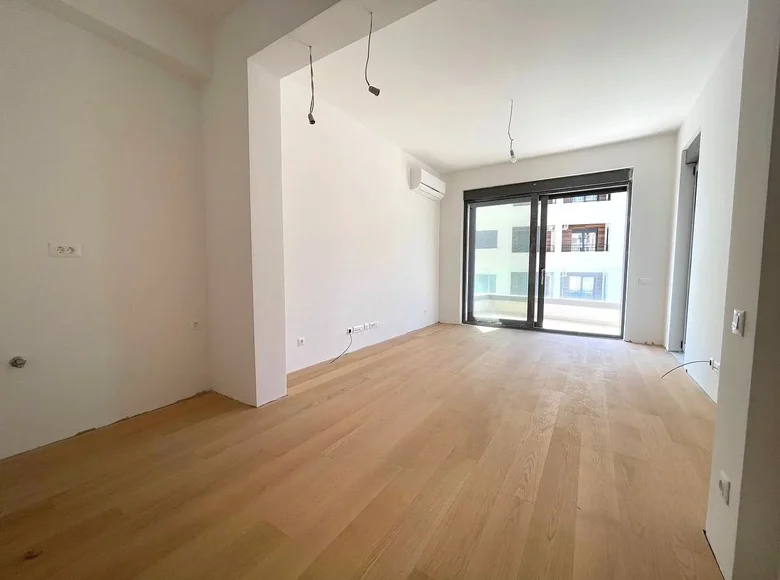 Wohnung 2 Schlafzimmer 71 m² Becici, Montenegro