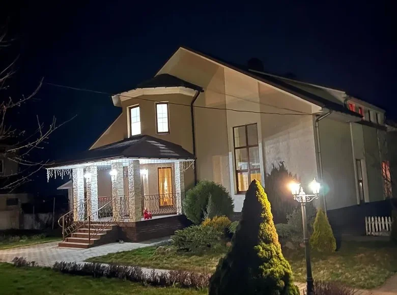 Casa 365 m² Gómel, Belarús
