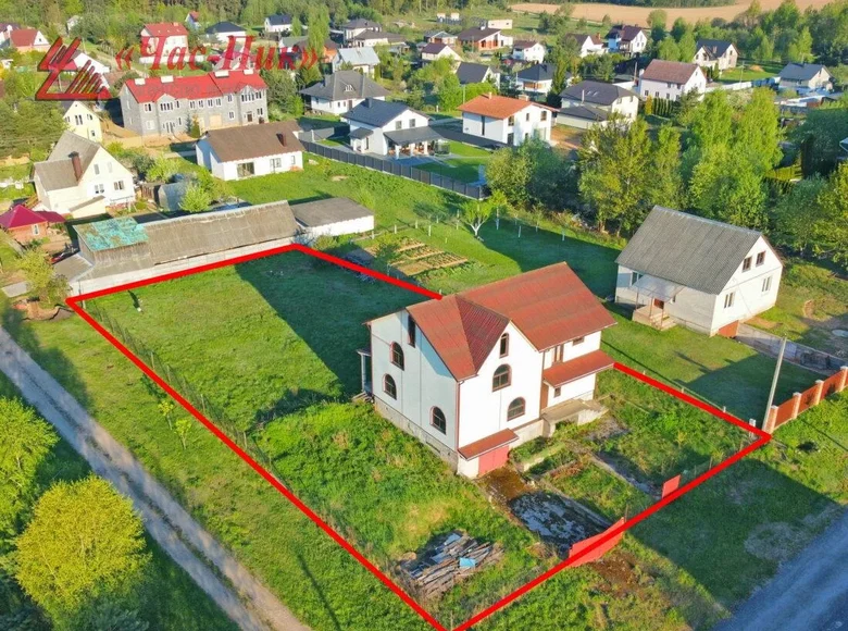 Maison 240 m² Haradzisca, Biélorussie