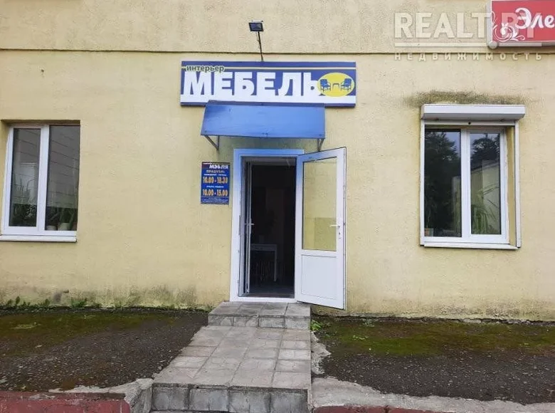 Shop 52 m² in Maladzyechna, Belarus