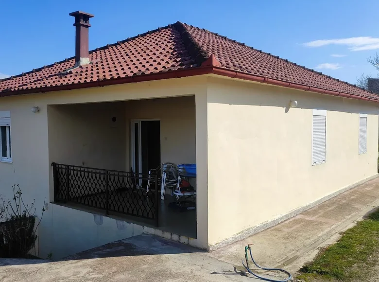 Maison 3 chambres 150 m² Ulcinj, Monténégro