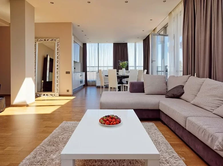 Apartamento 5 habitaciones 265 m² Riga, Letonia