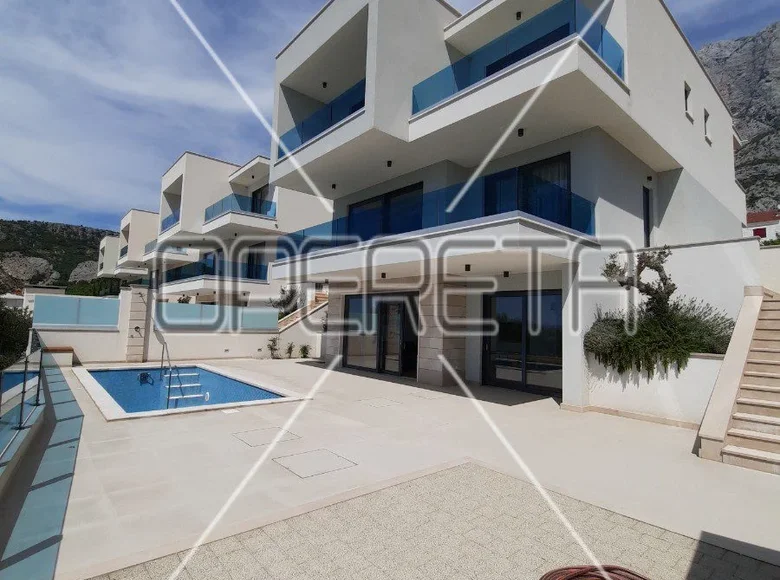 Casa 4 habitaciones 350 m² Makarska, Croacia