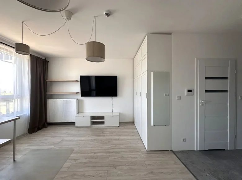 1 room apartment 32 m² Warsaw, Poland