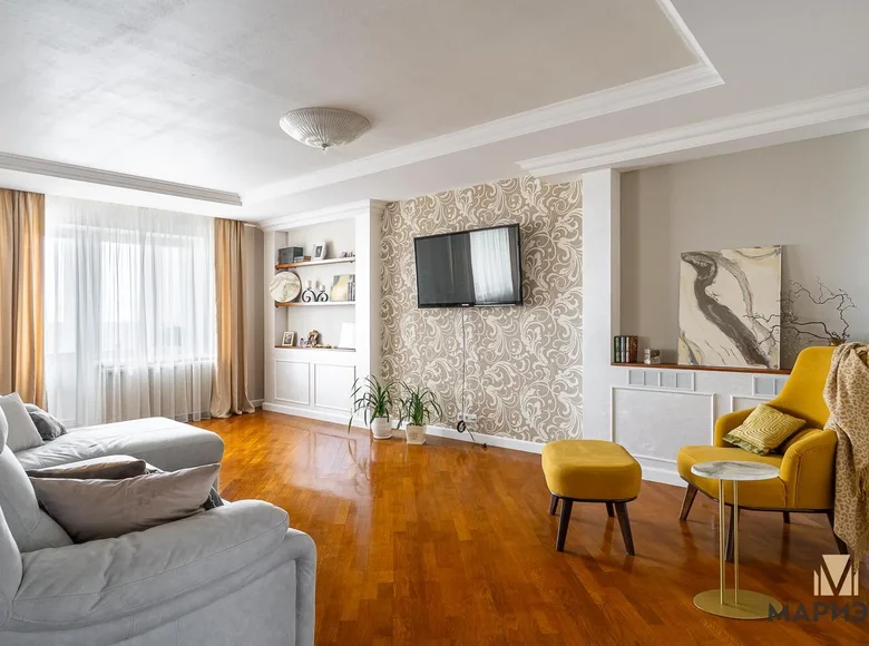 5 room apartment 210 m² Minsk, Belarus