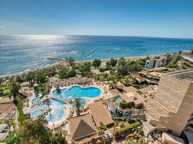 Appartement 3 chambres 287 m² Koinoteta Agiou Tychona, Chypre