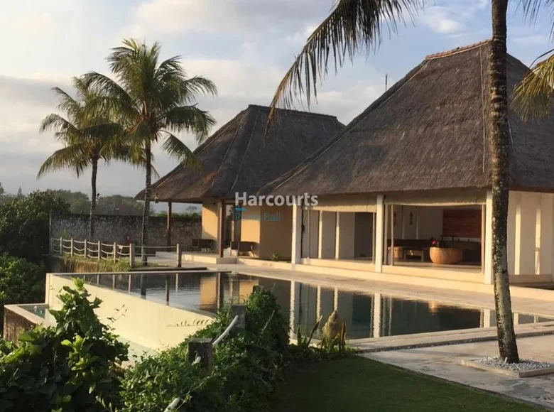Wohnung 17 Schlafzimmer 4 000 m² Tegal Mengkeb, Indonesien