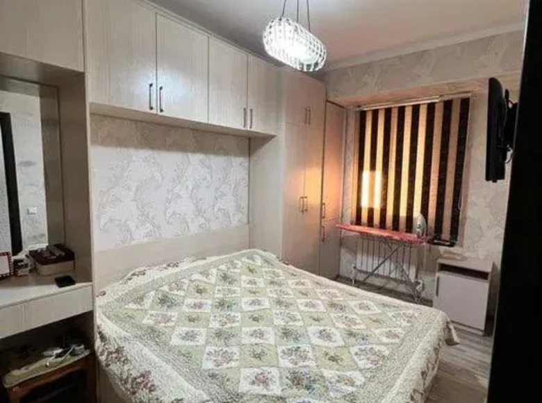 Kvartira 1 xona 37 m² Toshkentda