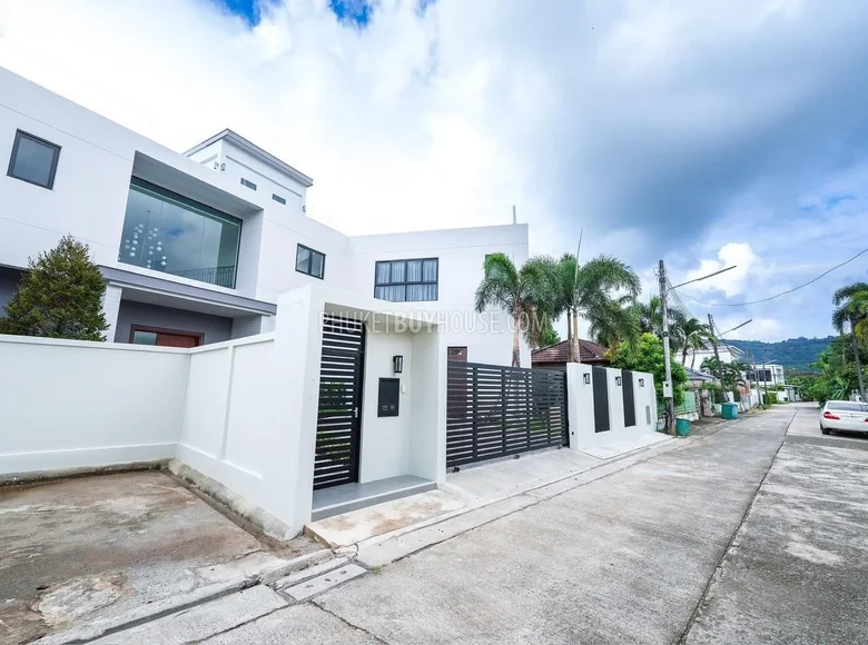 4-Schlafzimmer-Villa 640 m² Chalong, Thailand