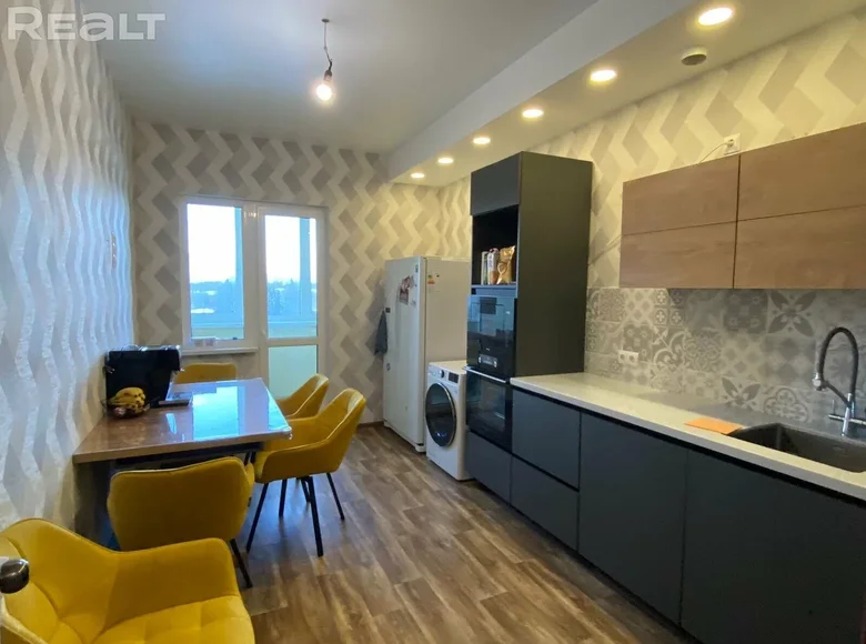 2 room apartment 68 m² Pryluki, Belarus