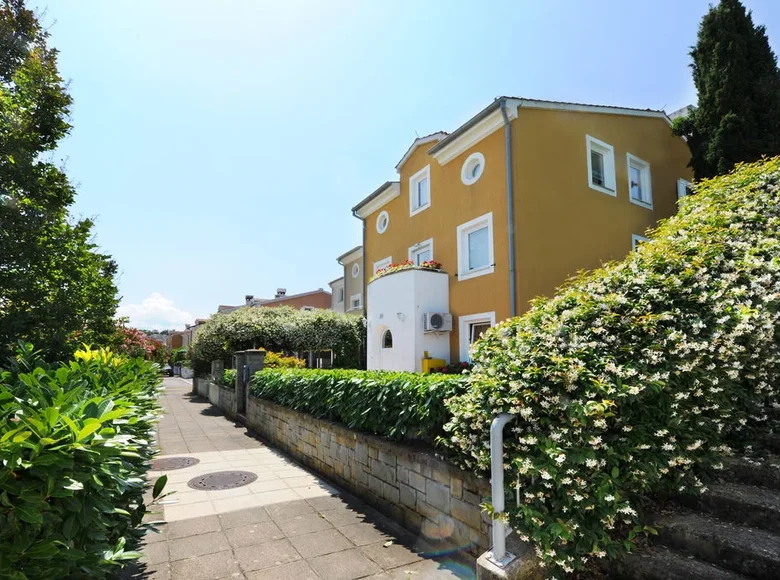 Haus 3 Schlafzimmer 138 m² Koper, Slowenien