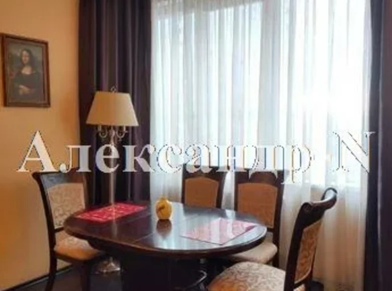 2 room apartment 65 m² Odessa, Ukraine