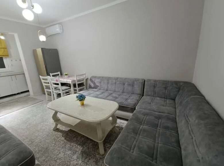 Kvartira 1 xona 33 m² Toshkentda