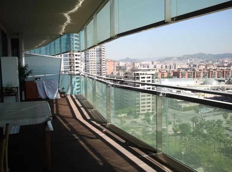 Квартира 3 спальни 105 м² Барселона, Испания