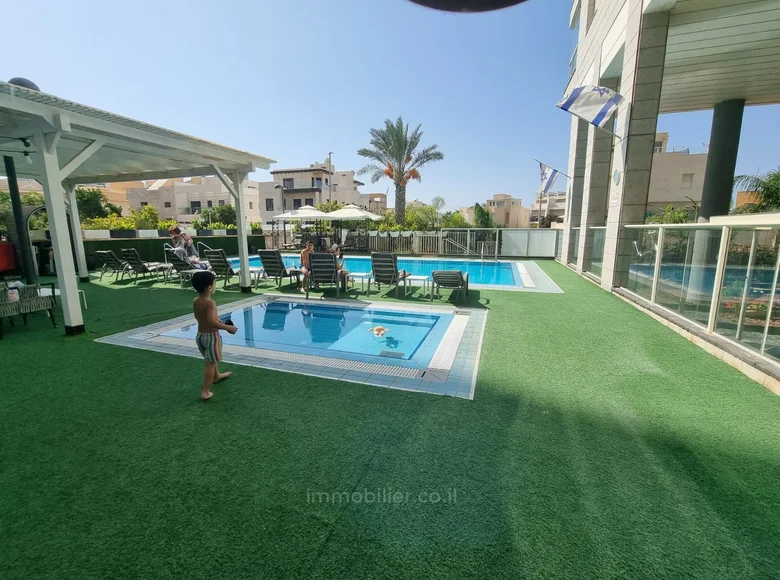 Wohnung 5 zimmer 130 m² Netanja, Israel