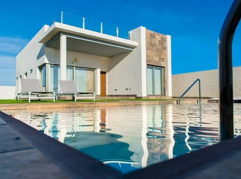 5-Schlafzimmer-Villa 230 m² Orihuela, Spanien