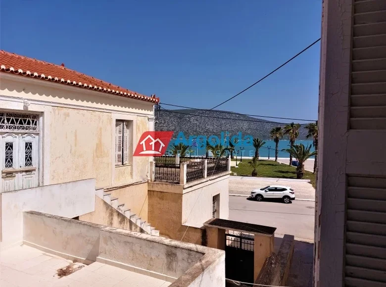 Mieszkanie 2 pokoi 119 m² Peloponnese Region, Grecja